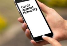 Jak hrát karty proti lidskosti online s přáteli, rodinou nebo na vlastní pěst