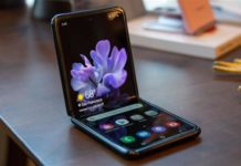 Ruce na: Samsung Galaxy Z Flip recenze