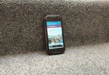 Robustní recenze smartphonu Unihertz Atom XL