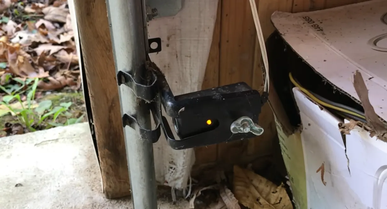 Garage door sensor's yellow light