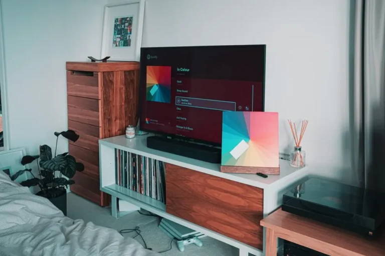 ¿Pantalla negra en el televisor TCL? Pruebe estas 4 soluciones sencillas