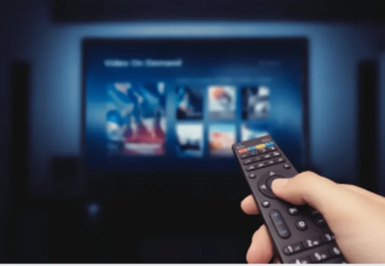 Misterio de la luz roja: Cómo arreglar el mando a distancia del televisor Samsung que parpadea en rojo