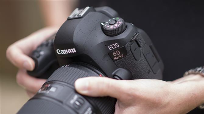 Как зарядить фотоаппарат canon через usb. 10%20ways%20to%20supercharge%20your%20Canon%20DSLR%20camera. Как зарядить фотоаппарат canon через usb фото. Как зарядить фотоаппарат canon через usb-10%20ways%20to%20supercharge%20your%20Canon%20DSLR%20camera. картинка Как зарядить фотоаппарат canon через usb. картинка 10%20ways%20to%20supercharge%20your%20Canon%20DSLR%20camera