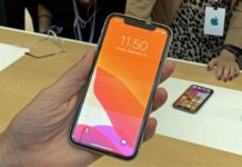 Ruce na: Recenze iPhone 11