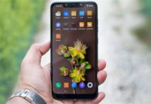 POCO F1 předává kontrolu