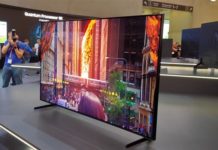 Samsung Q900R 8K QLED TV ruce přezkoumání